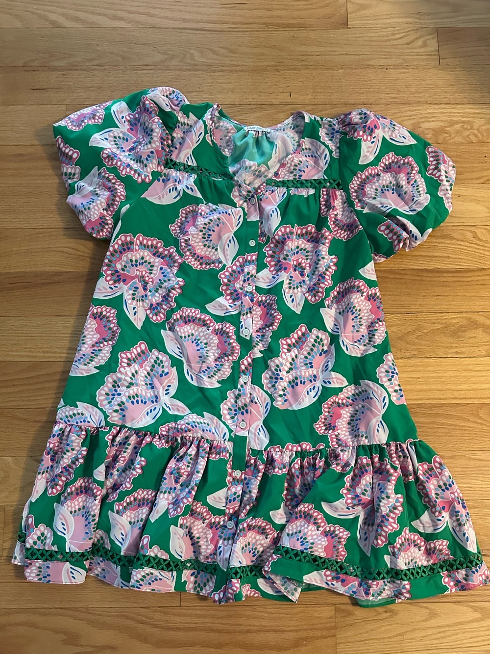 Women’s Green Floral Button-Front Ruffle Dress by